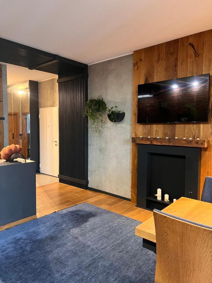 ワルシャワLake Park Apartament With Free Parking Airport Netflixアパートメント エクステリア 写真