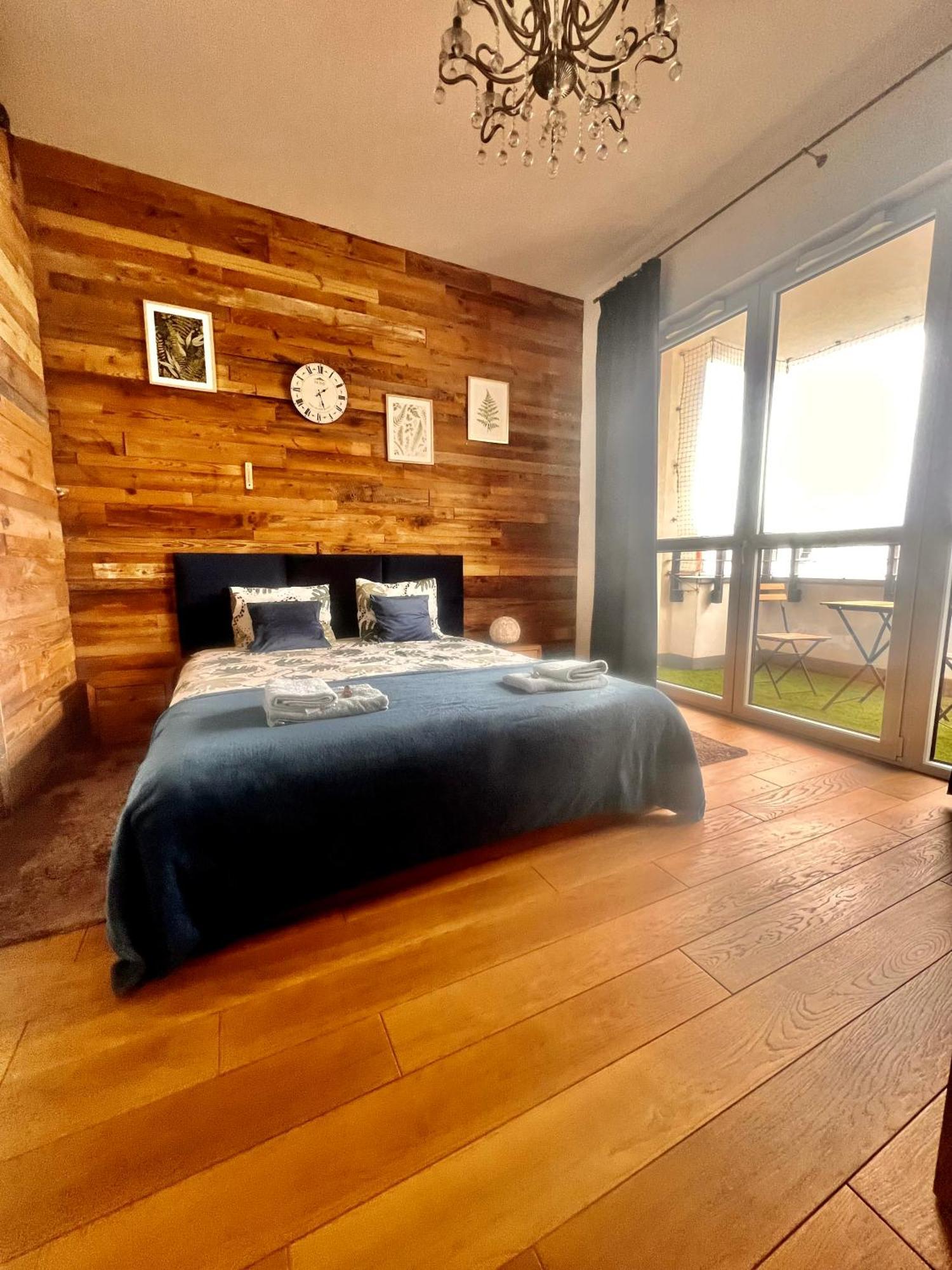 ワルシャワLake Park Apartament With Free Parking Airport Netflixアパートメント エクステリア 写真